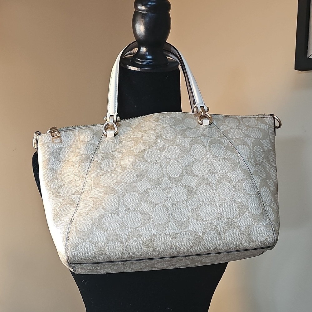 Coach Light Beige Signature Shoulder Bag 79998 - Picture 6 of 11